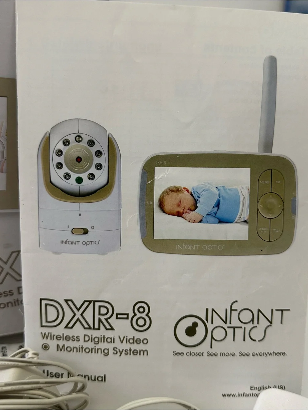 Infant Optics DXR-8 Wireless Digital Video Baby Monitor - White/Cream